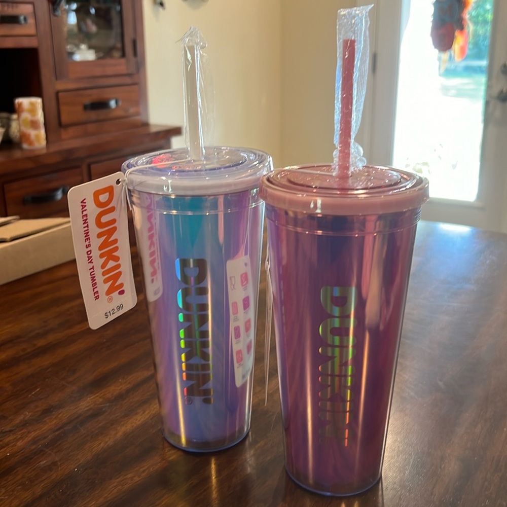 “ Everybody runs on Dunkin’ ”🧊🧋🧊